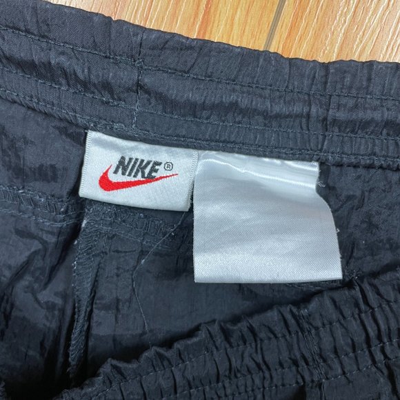 Vintage 90's Nike Cuffed Nylon Splash Track Pants - Picture 4 of 7